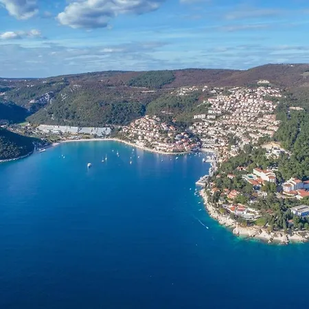 بيت ضيافة Paliska