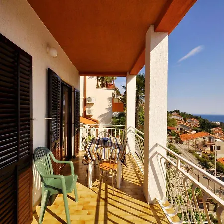 Guest house Paliska Rabac
