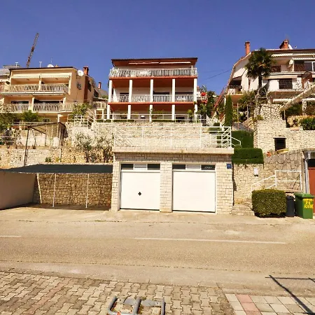 Guest house Paliska 3*